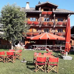 Frond'neige Aparthotel