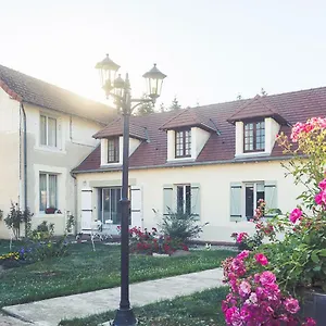Clos Charmille Bed & Breakfast