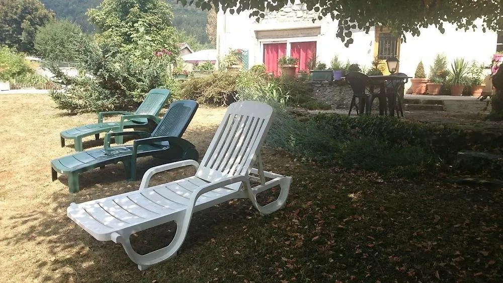 Maison d'hôtes Hotel A la Grenouille du Jura à Bellignat